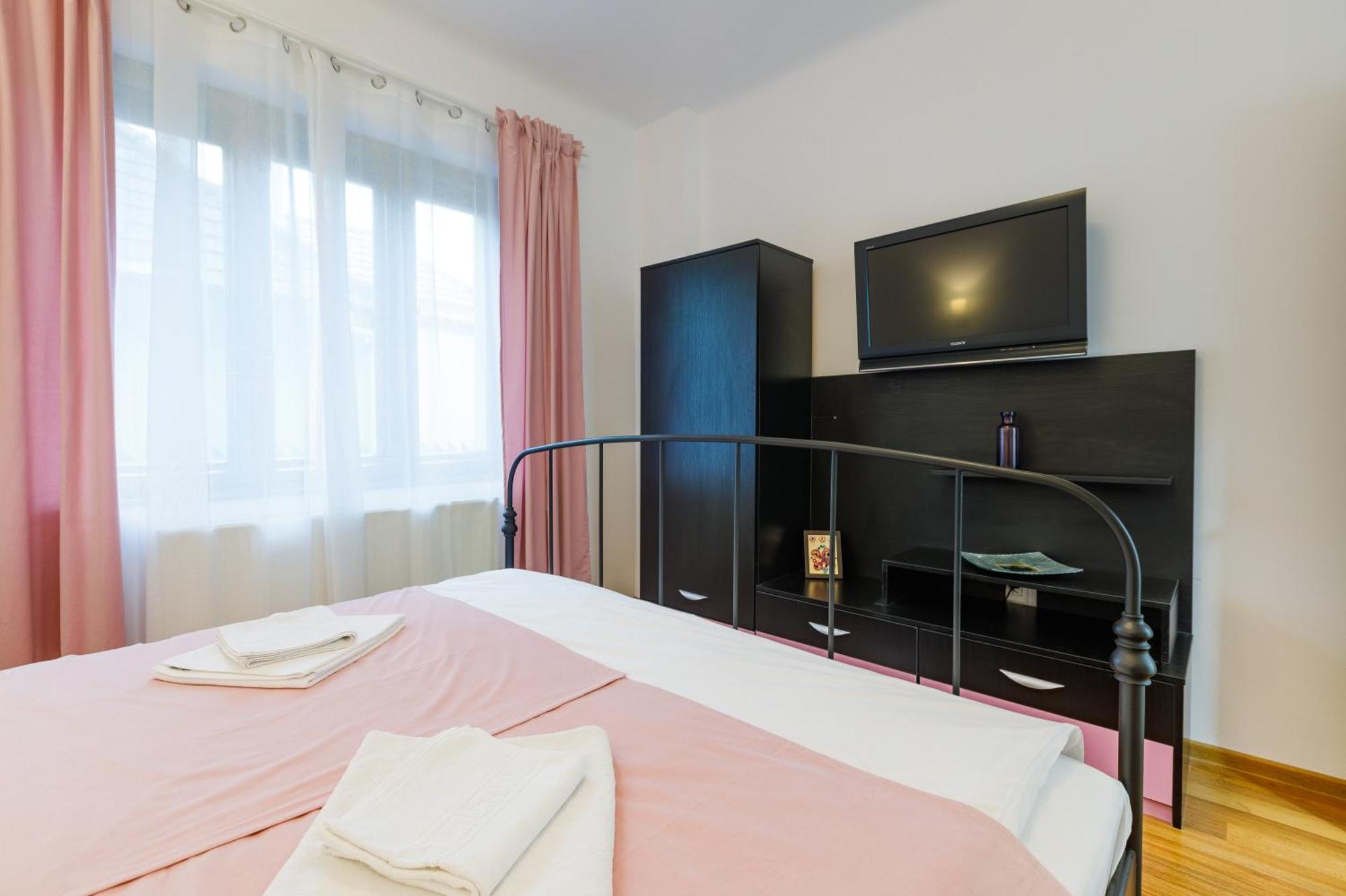 Apartament Modern Μπρασόβ Εξωτερικό φωτογραφία