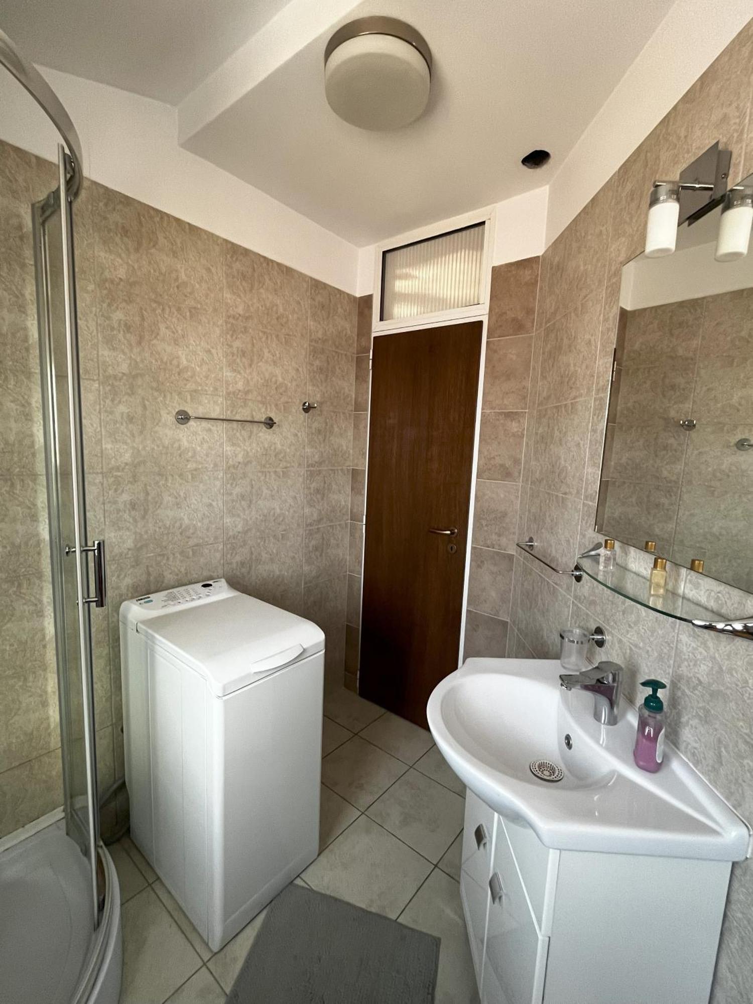 Apartament Modern Μπρασόβ Εξωτερικό φωτογραφία