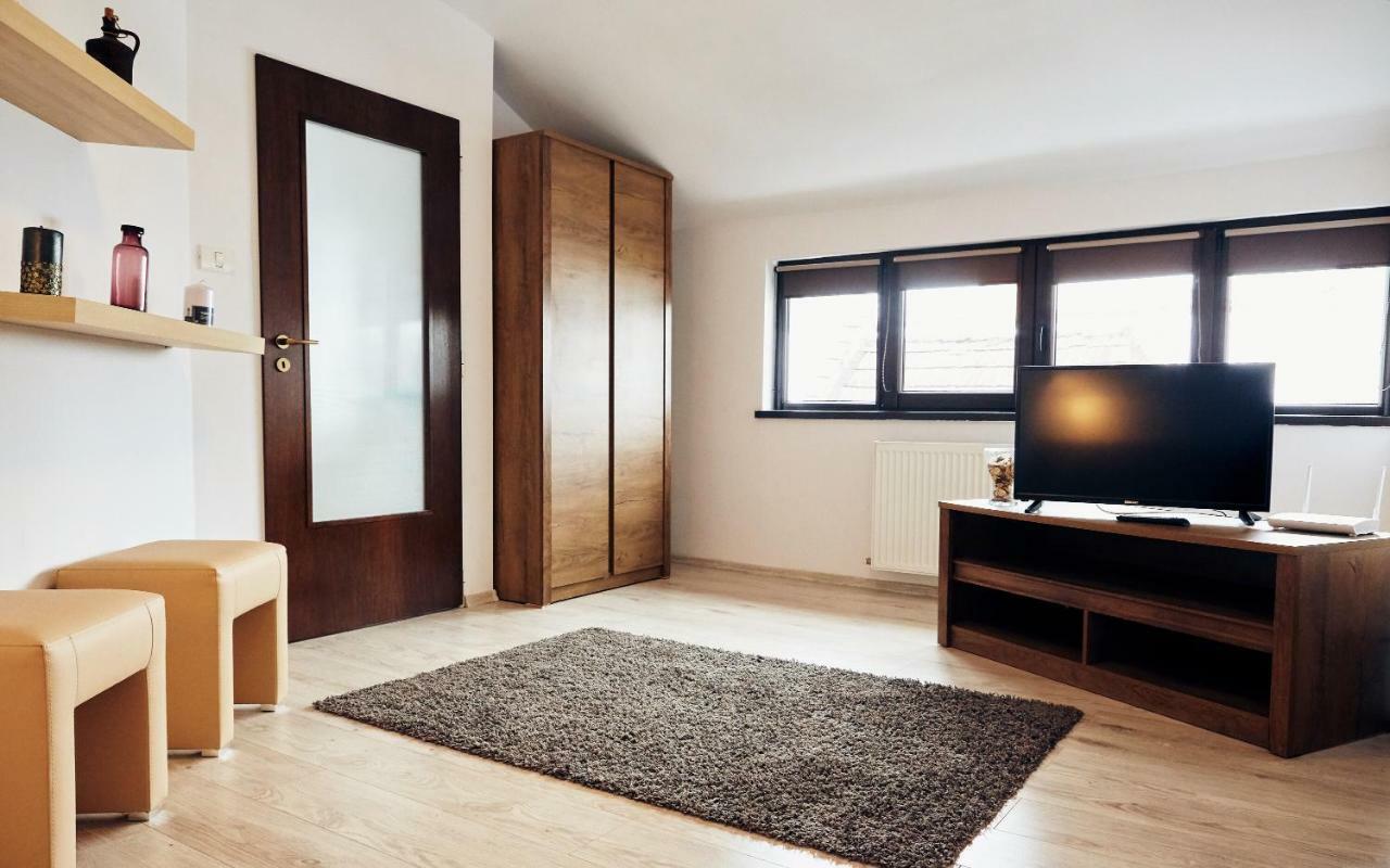 Apartament Modern Μπρασόβ Εξωτερικό φωτογραφία